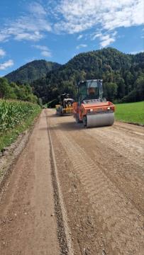 Cesta Polhov Gradec-Zalog